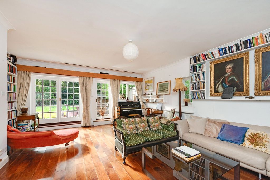 Property photo 2 of 10 Picture No. 11