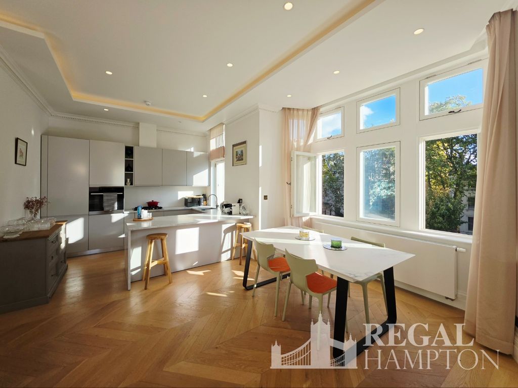 Property photo 1 of 34