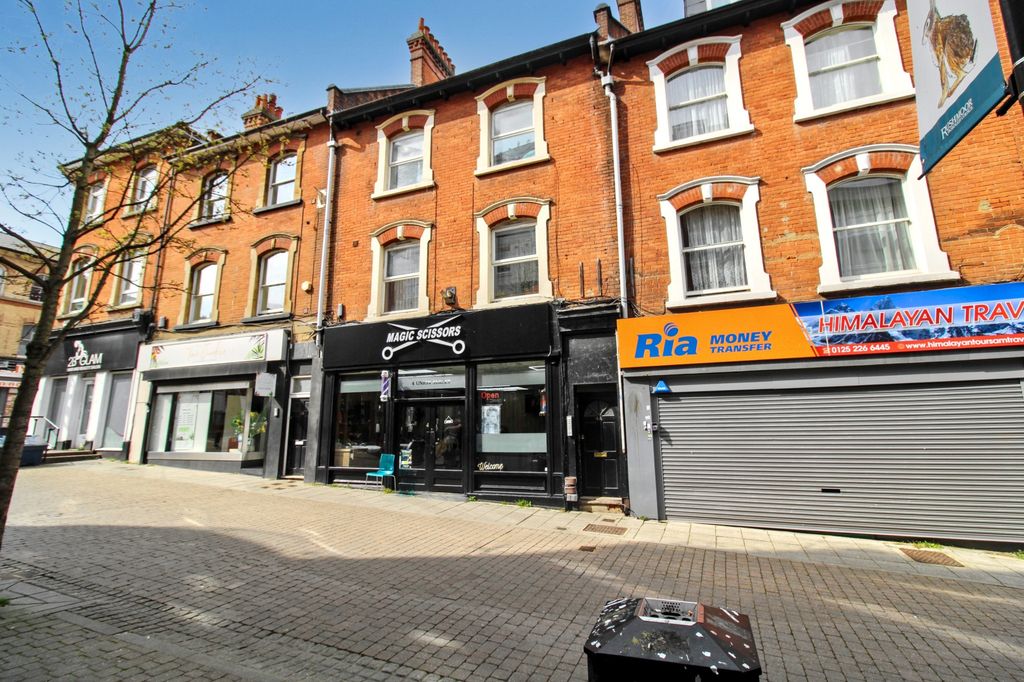 Property photo 1 of 27