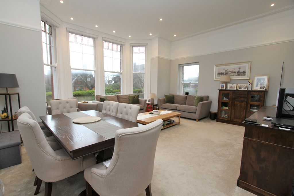 Additional image 5 of 3 bed flat for saleBolsover Road, Eastbourne BN20