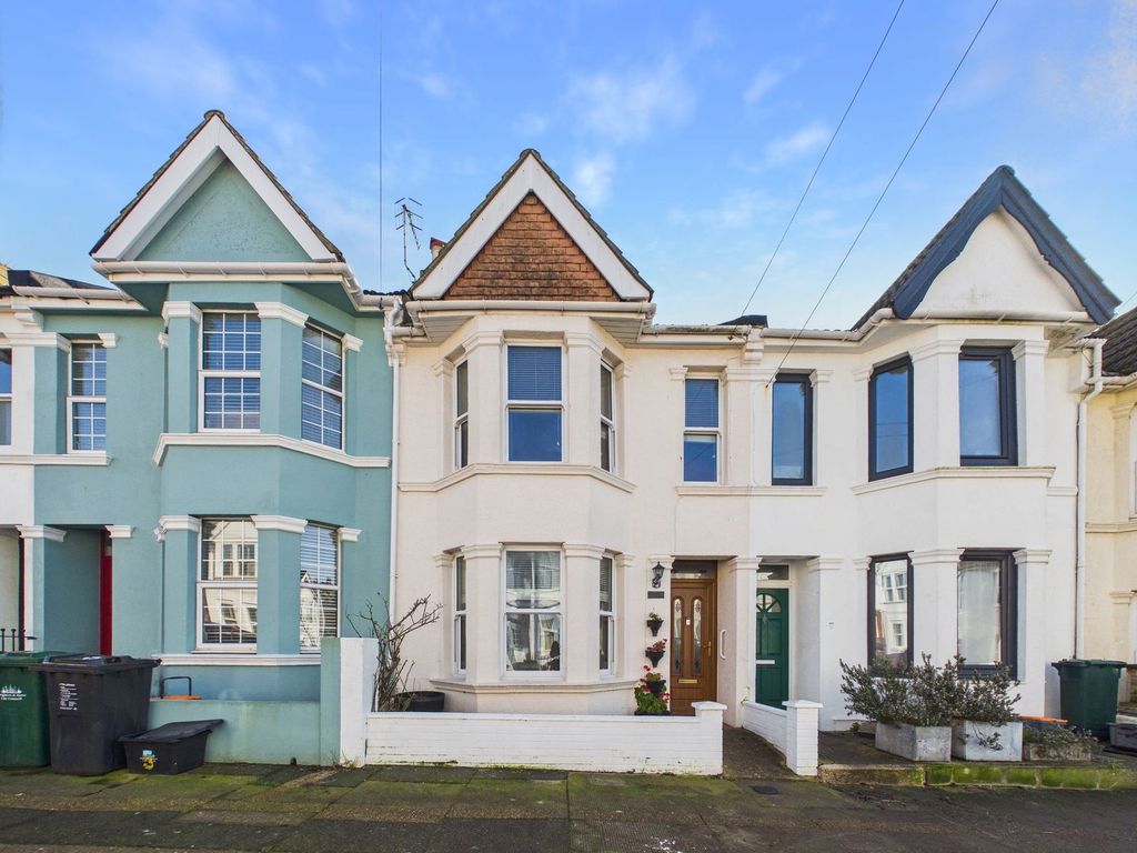 Property photo 1 of 21