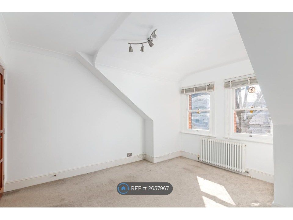 Property photo 3 of 7