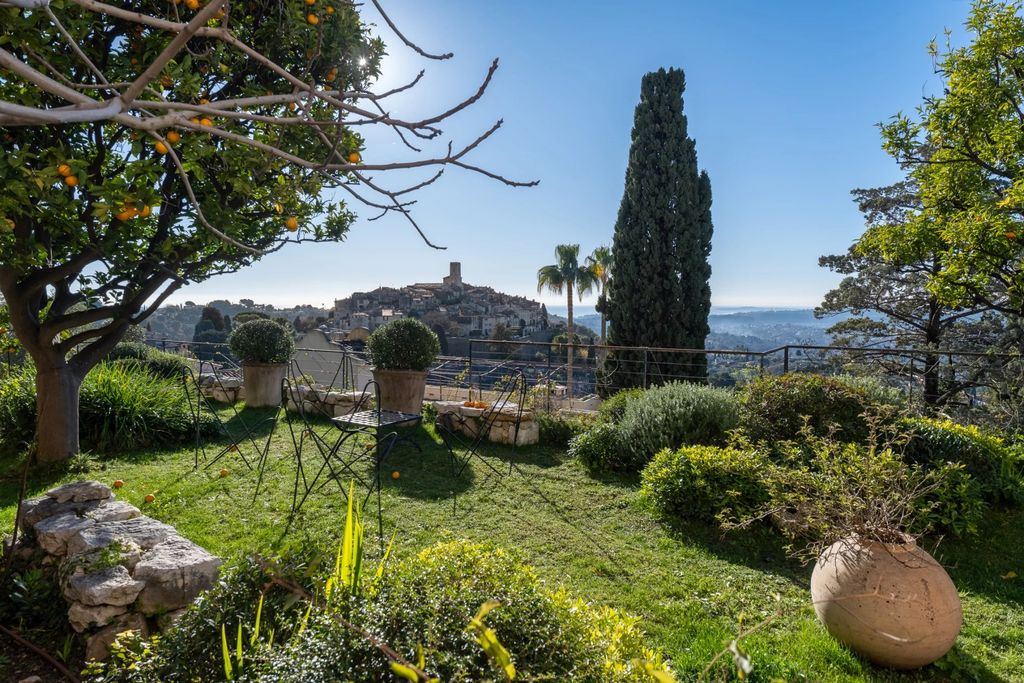 Property photo 1 of 26