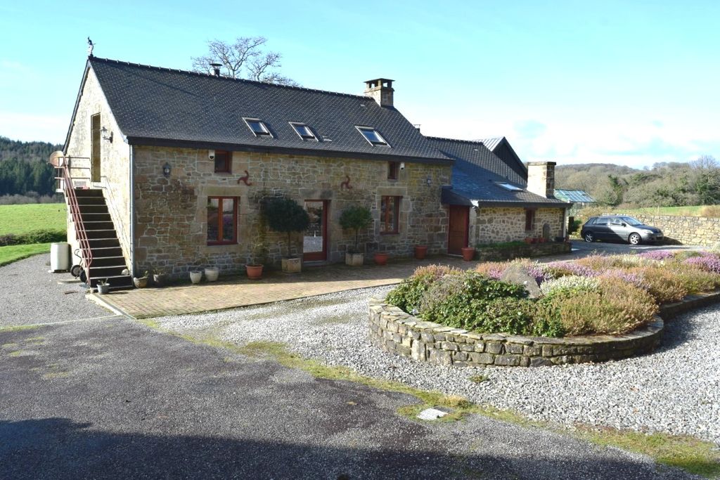Property photo 2 of 34