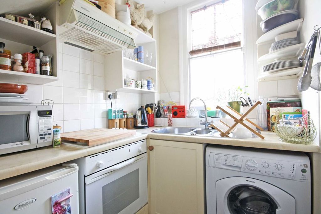 Property photo 3 of 4