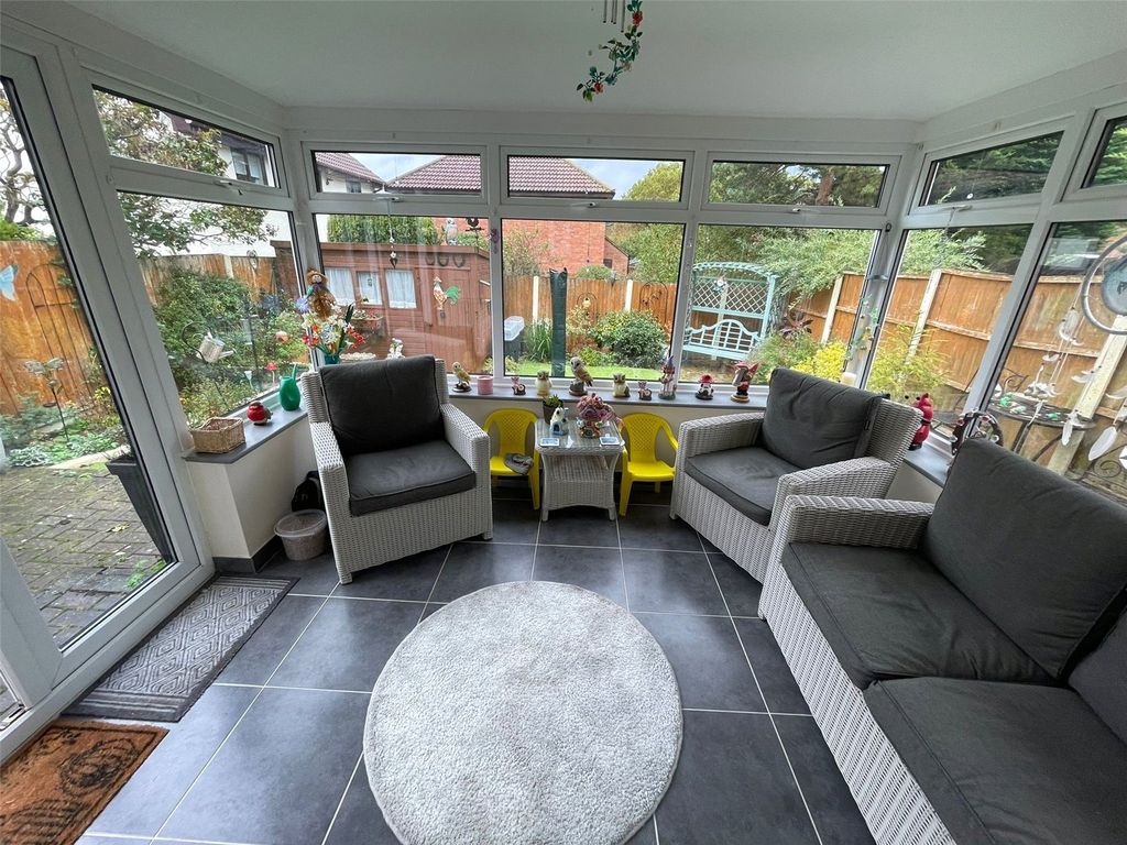 Property photo 3 of 21 Picture No. 15