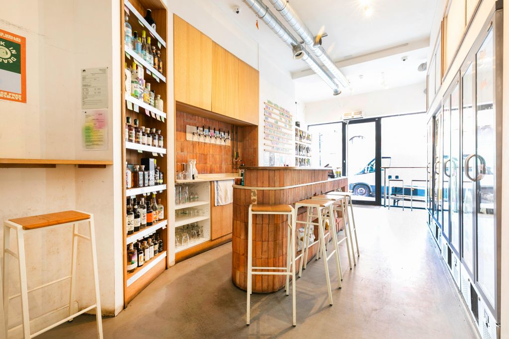 Property photo 3 of 14 31 St John's Hill -3.Jpg