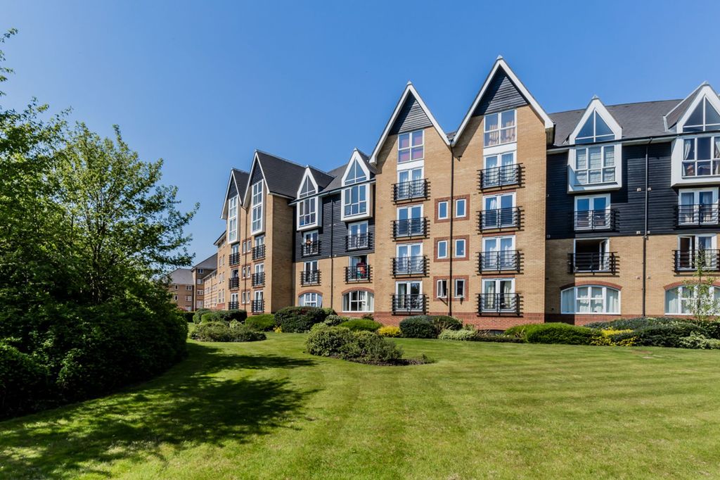 2 bed penthouse for sale Maidstone