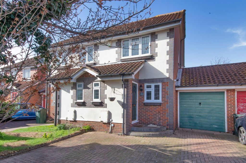 Property photo 1 of 15