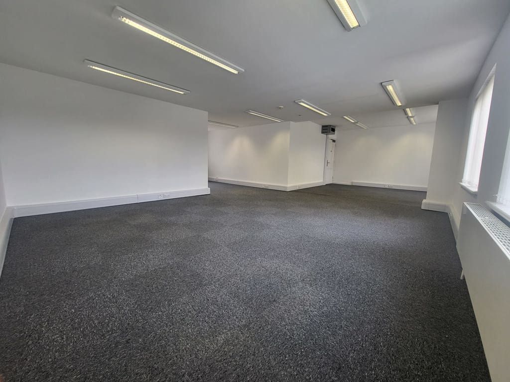 Property photo 2 of 6 Photo 8