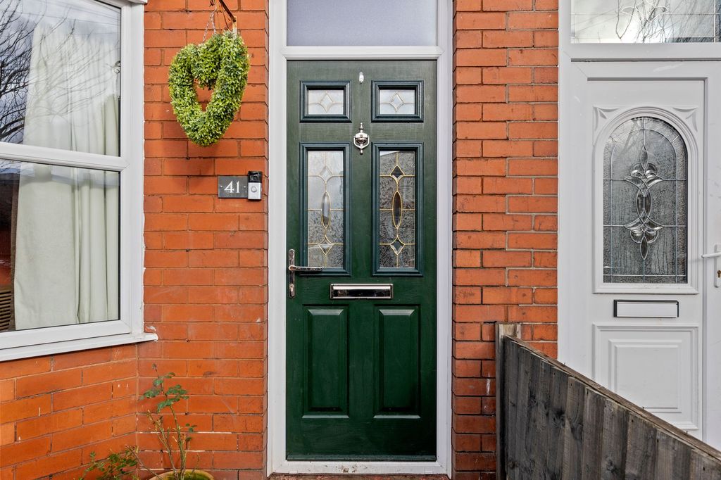 Property photo 2 of 14