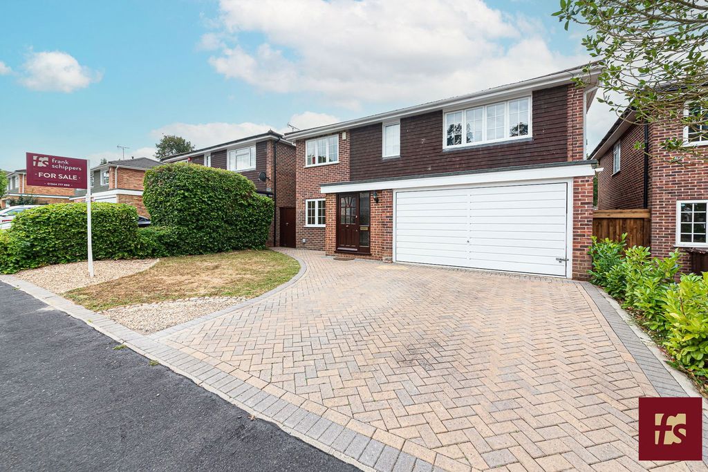 Property photo 1 of 47