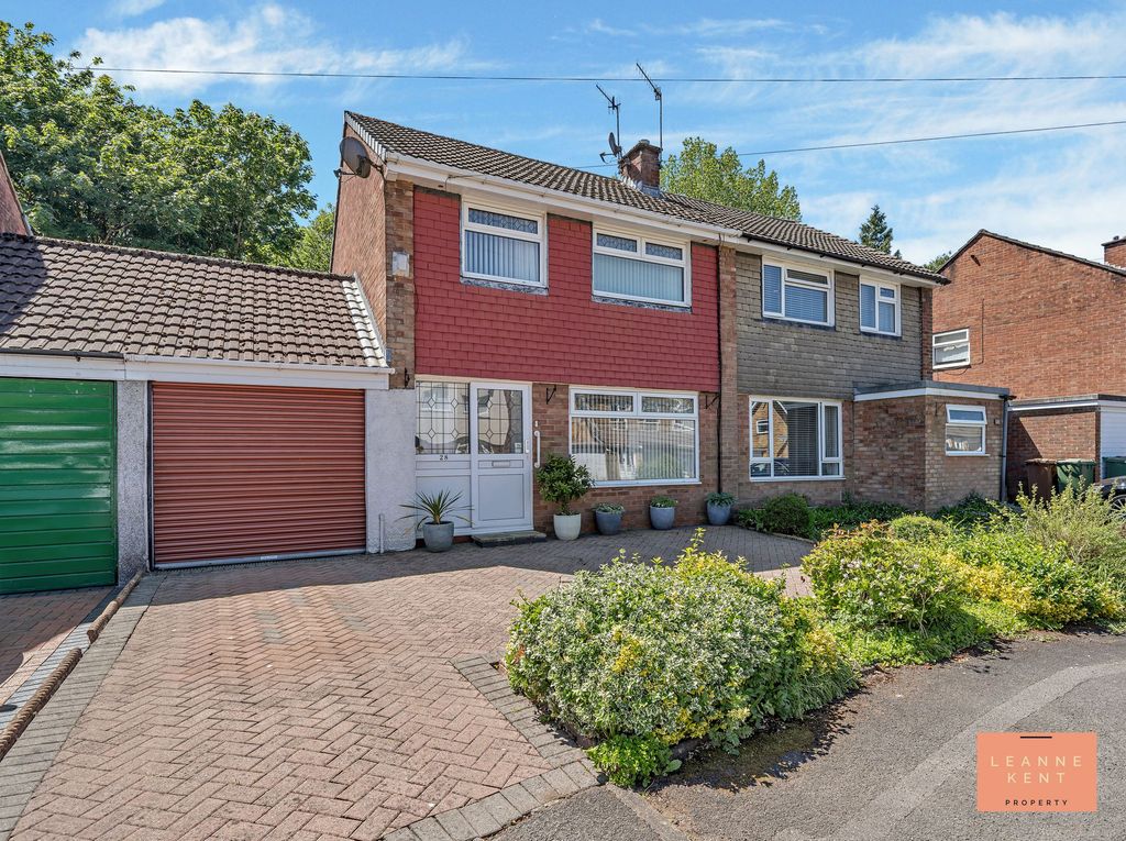 Property photo 1 of 33
