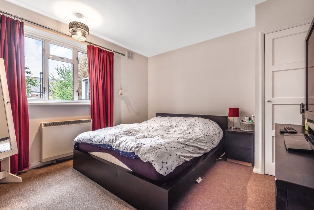 Property photo 3 of 7 390467 (5)