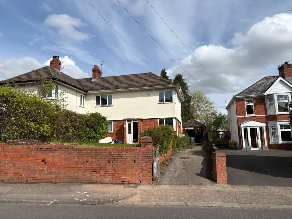 Property photo 2 of 18