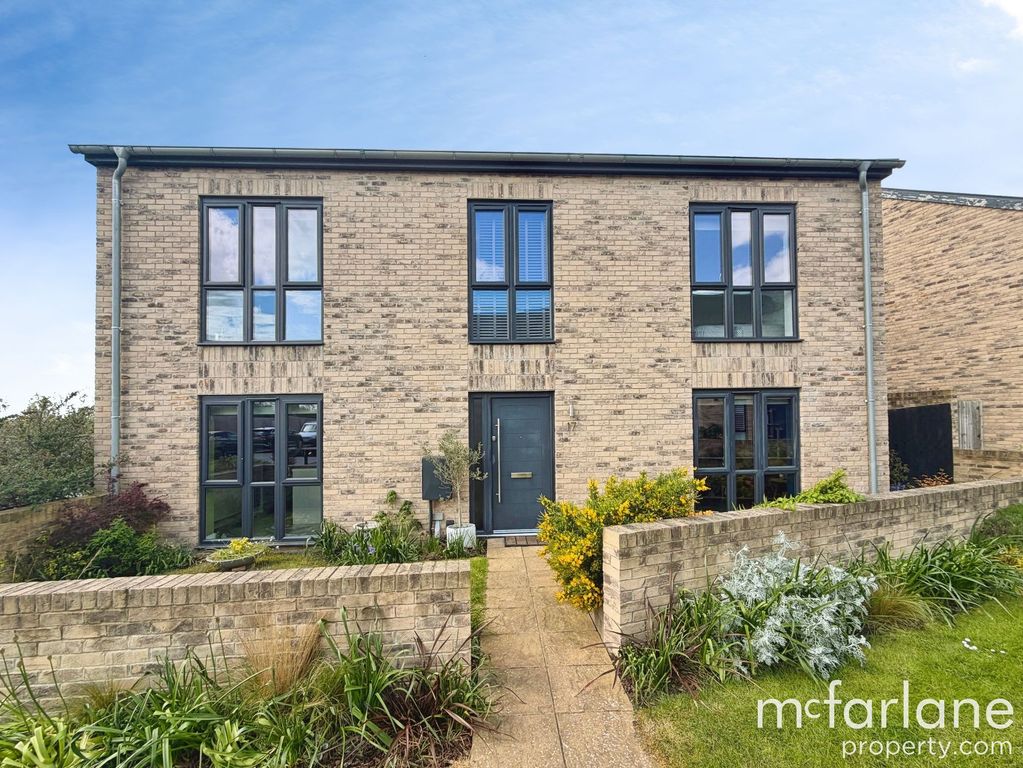 Property photo 1 of 33