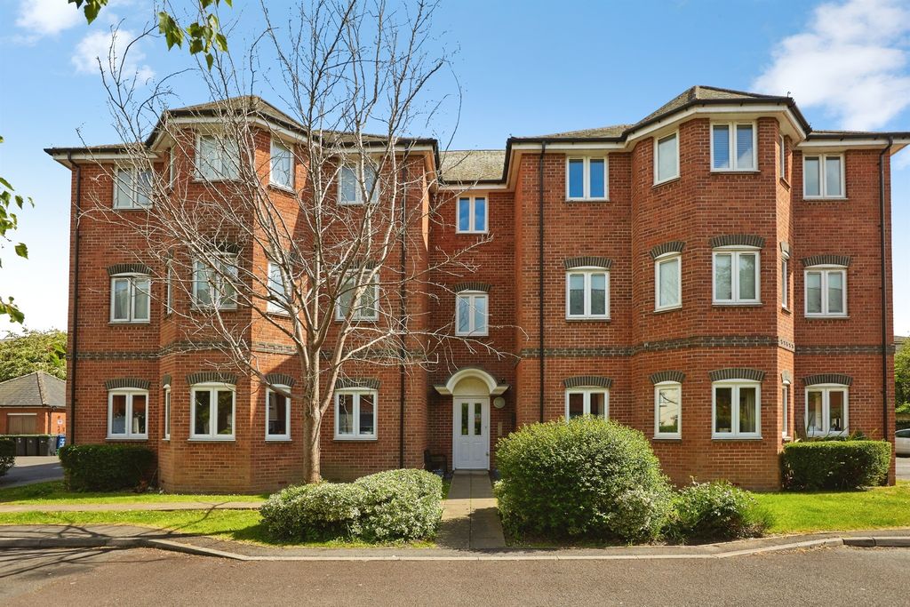 Property photo 1 of 10
