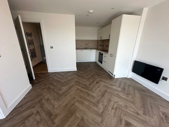 Property photo 3 of 7 Living Room