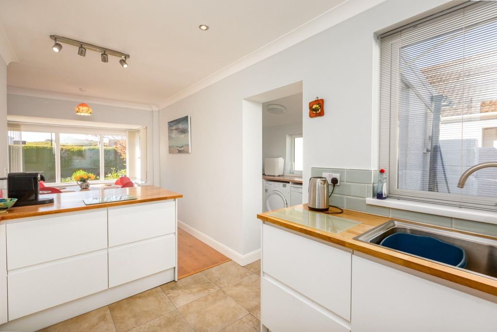 Property photo 3 of 38 Cz0A0020-Edit.Jpg