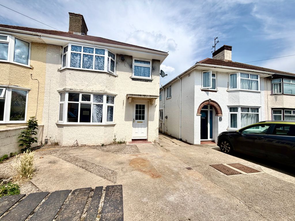 Property photo 1 of 16 Image