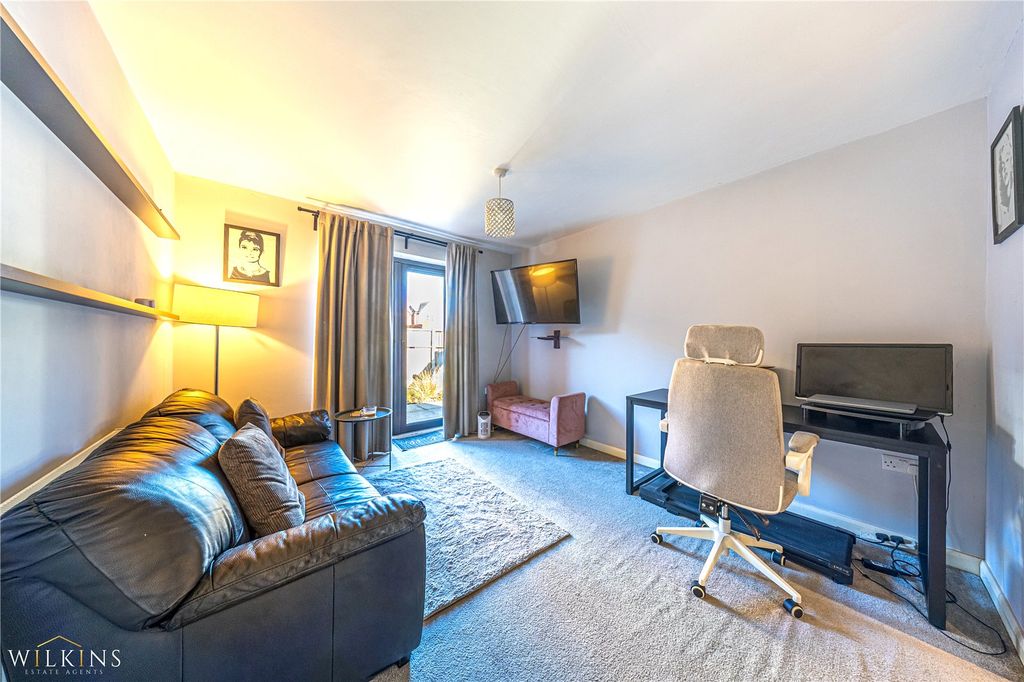 Property photo 2 of 20 Picture No. 07