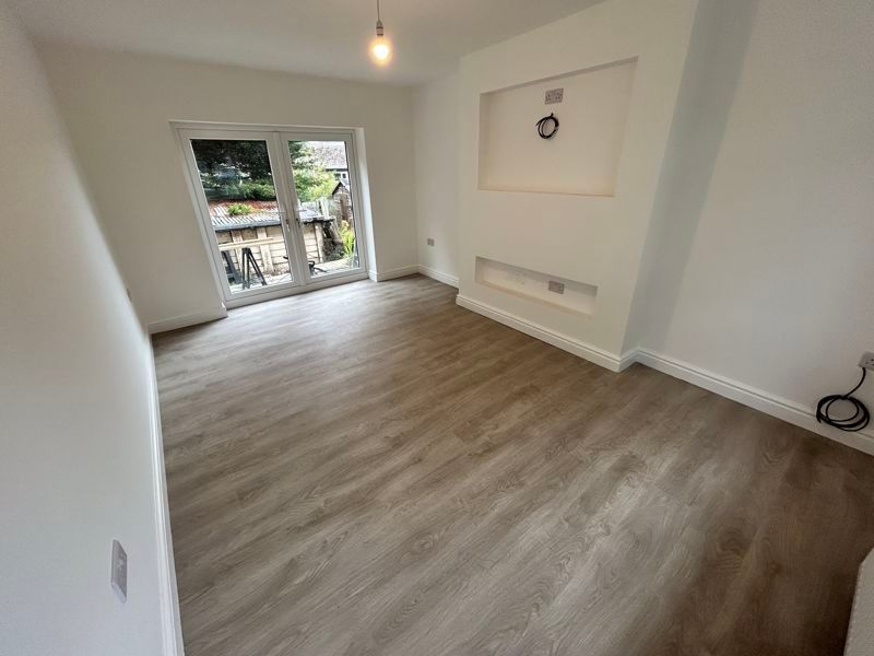 Property photo 3 of 21 Photo 2