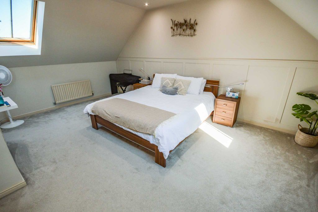 Property photo 2 of 24 Master Bedroom