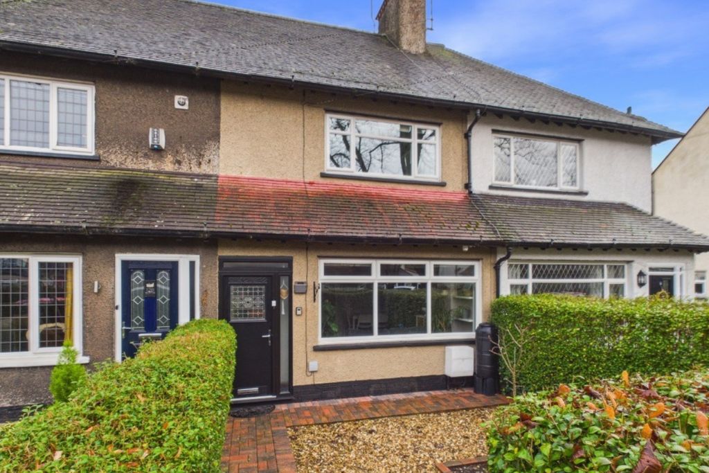 Property photo 2 of 17 4878885