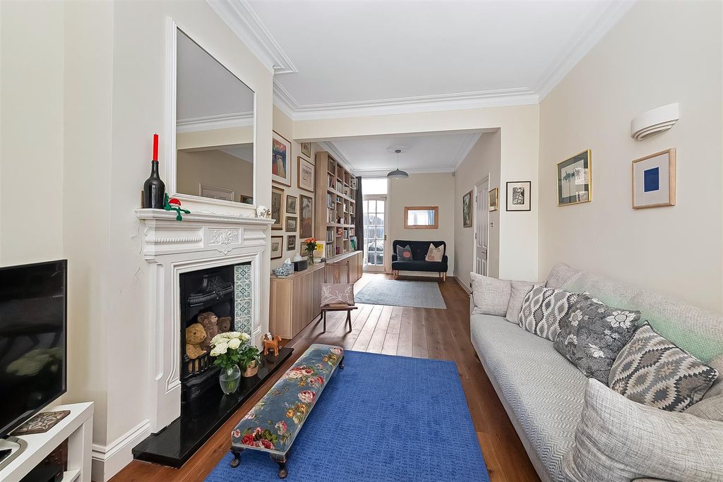 Property photo 1 of 16 Reception Room