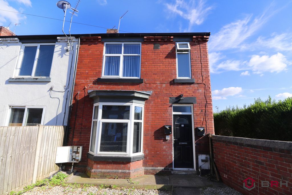 Property photo 1 of 24