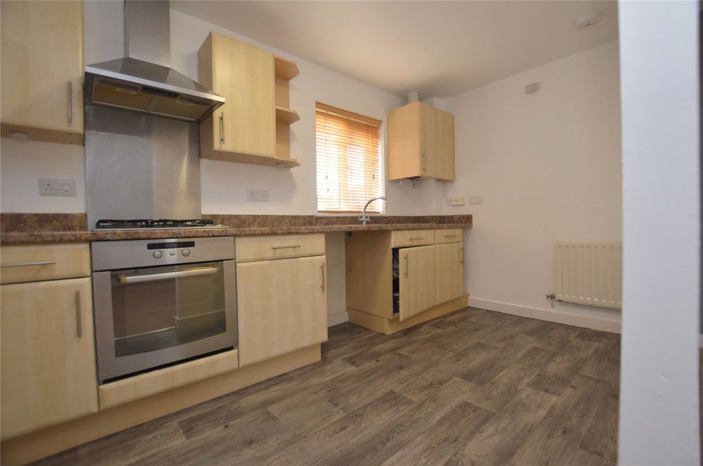 Property photo 3 of 7 Picture No. 15