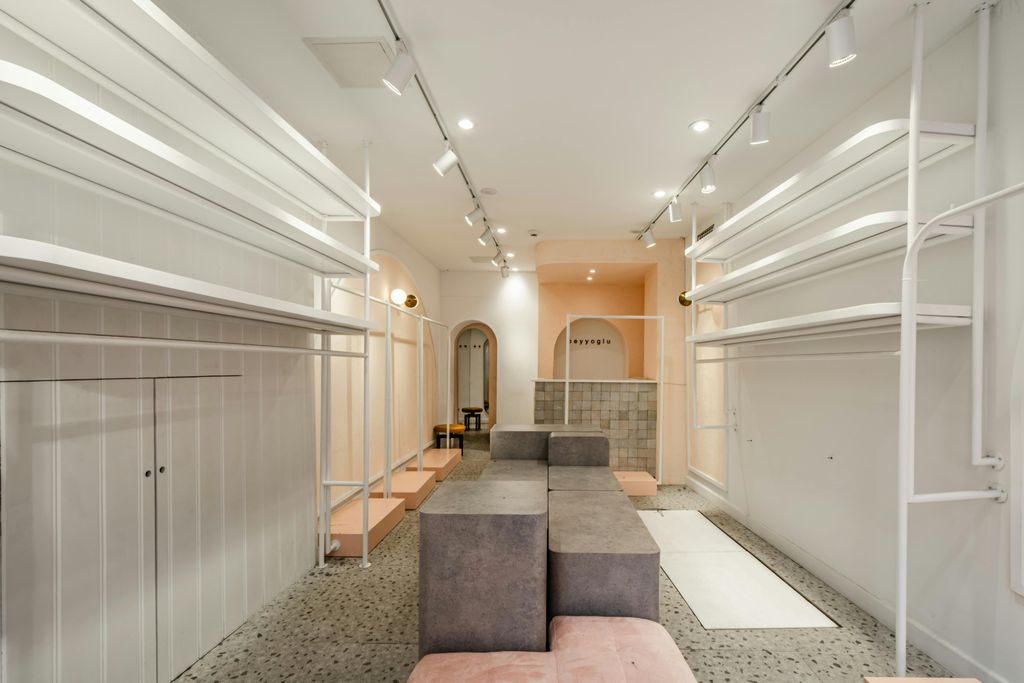 Property photo 3 of 12 Shoreditch High St 110 New - 9.Jpg