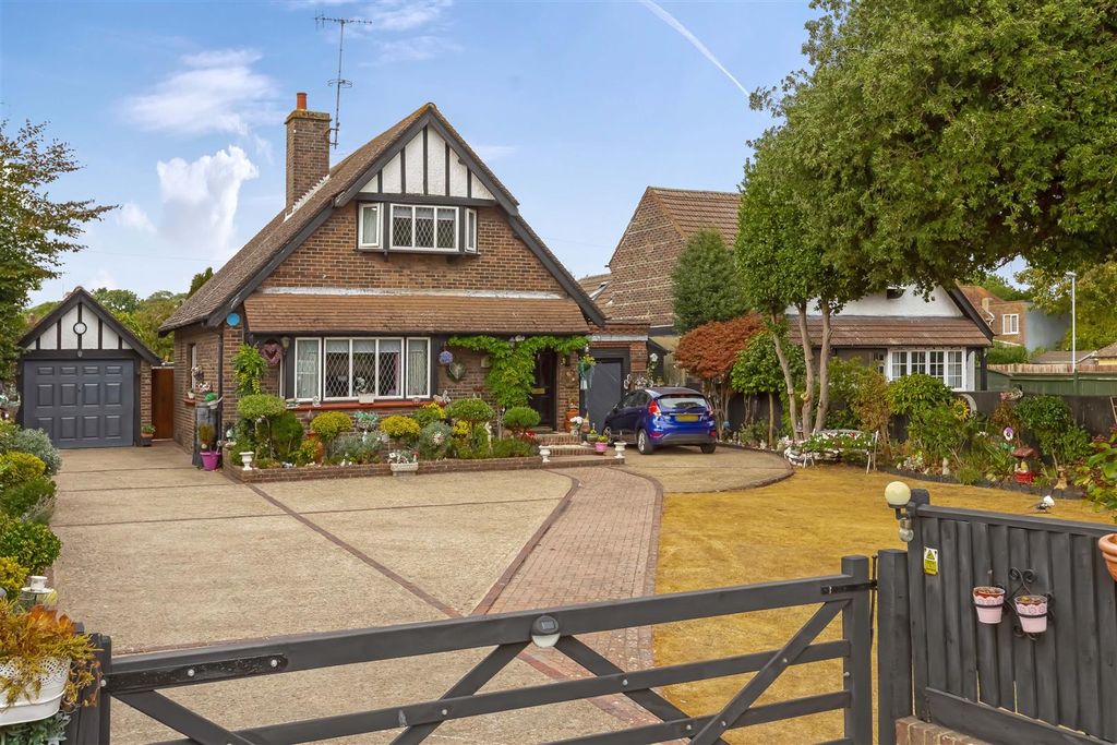 Property photo 1 of 21 Poulters Lane_33.Jpg