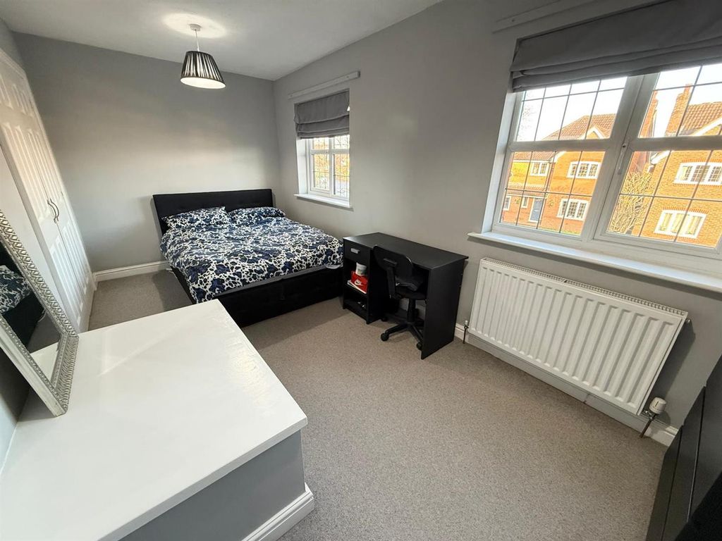 Additional image 8 of 4 bed detached house for salePloughmans Way, Macclesfield SK10