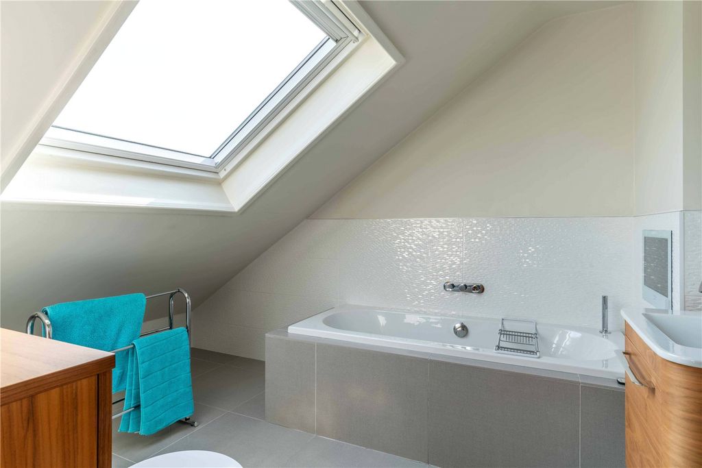 Additional image 20 of 5 bed detached house for saleHigh Road, Loughton, Essex IG10