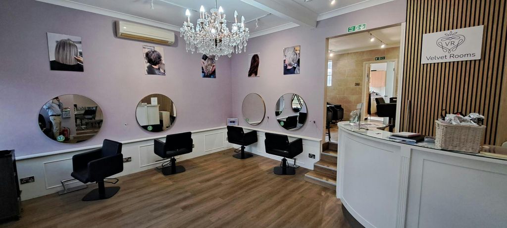 Property photo 2 of 3 Front Salon 51 B.Jpg