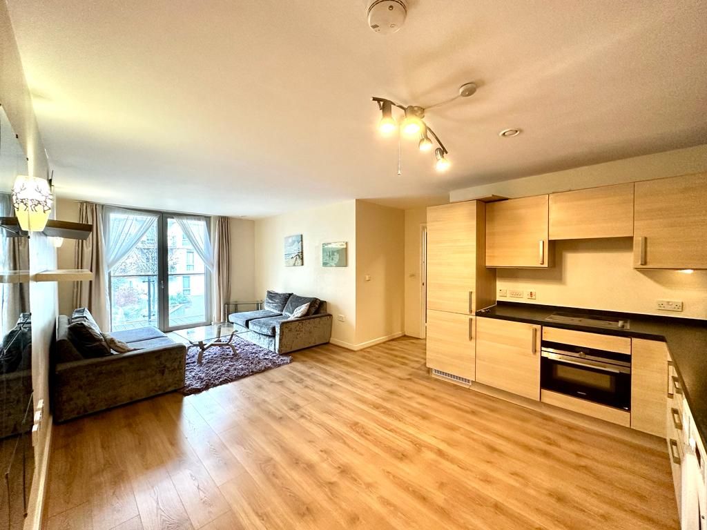 Property photo 1 of 18