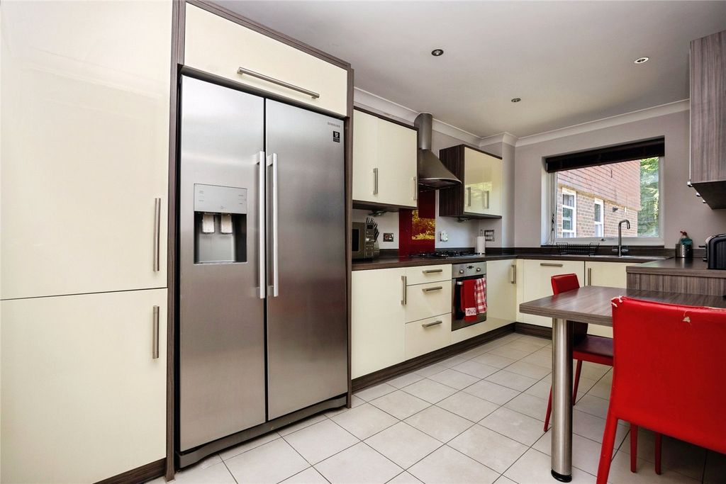 Property photo 2 of 17 Picture No. 08