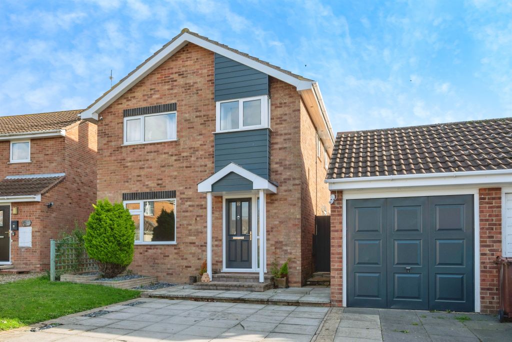 Property photo 2 of 18