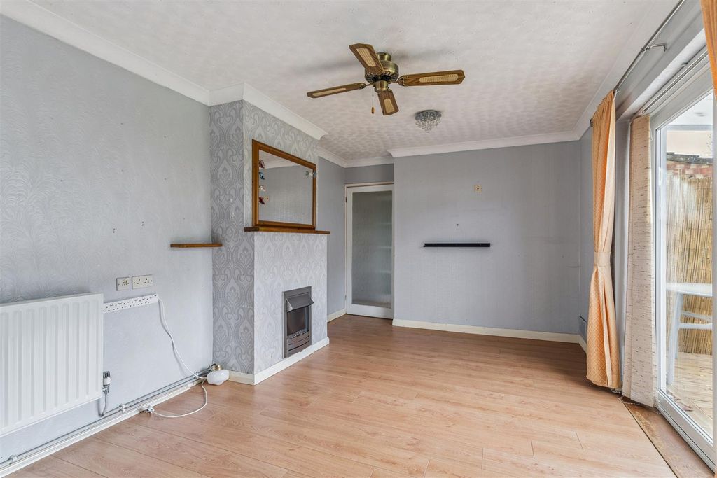 Property photo 3 of 16 Dsc04900-347Bc85Dd1Bc8209Dd173Bf1576B0840.Jpg