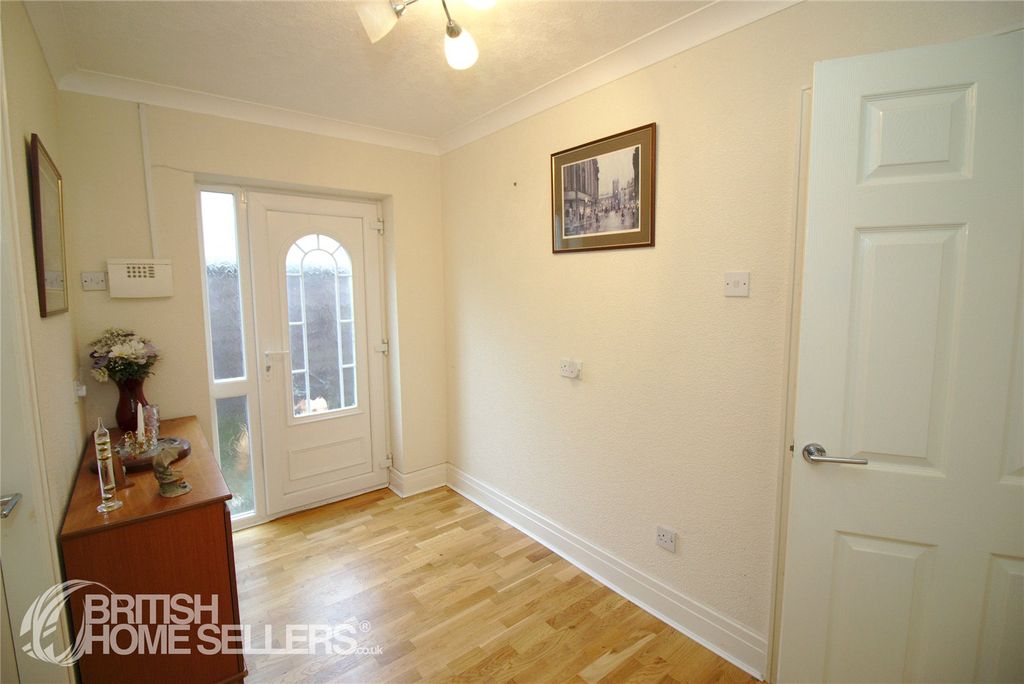 Property photo 2 of 32 Picture No. 32