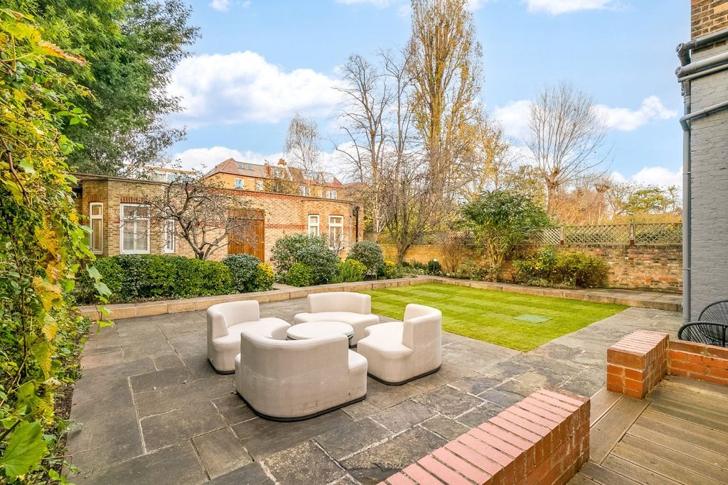 Property photo 3 of 22 Picture No. 03