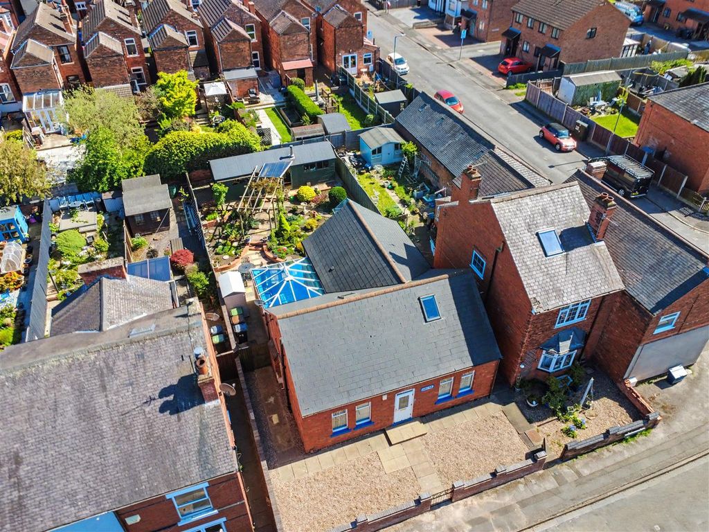 4 bed detached bungalow for saleOakfield Road, Stapleford, Nottingham NG9