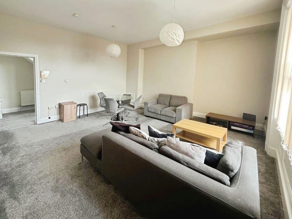 Property photo 2 of 12 d1683A0E-8.Jpg