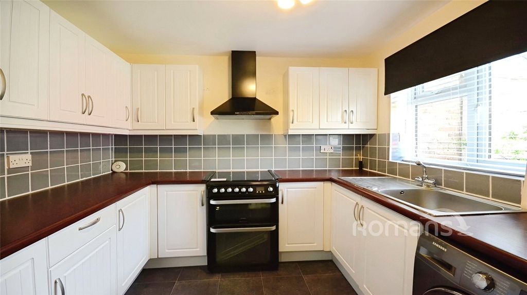 Property photo 2 of 7 Picture No. 06