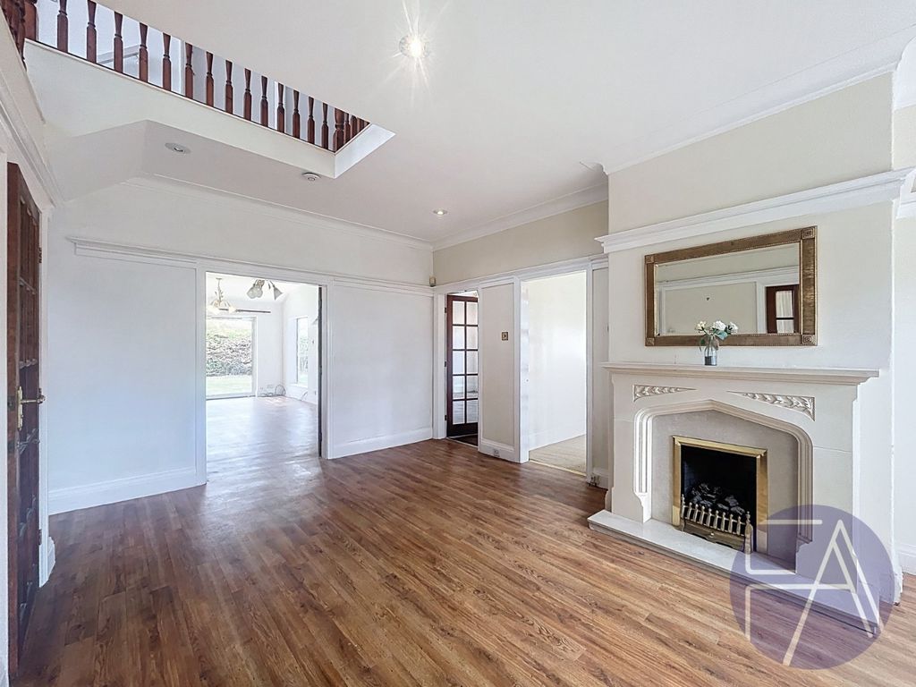 Property photo 3 of 31 4459446