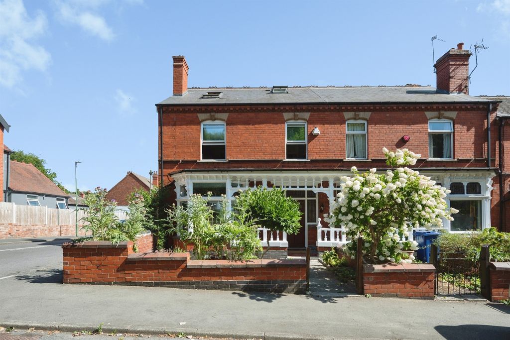 Property photo 1 of 20