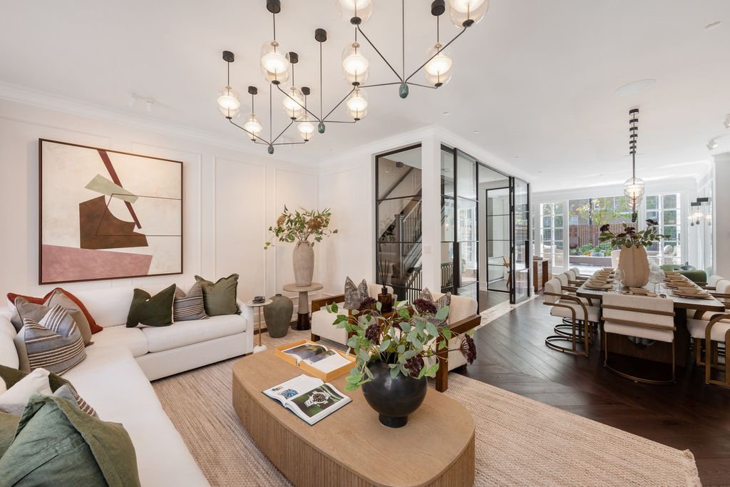 Property photo 1 of 28