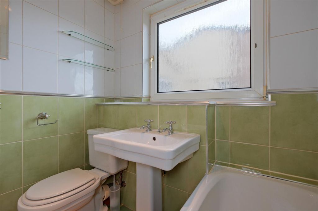 Additional image 10 of 1 bed flat for saleBurnblea Gardens, Hamilton ML3