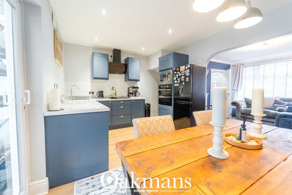 Property photo 1 of 28 Picture No. 16